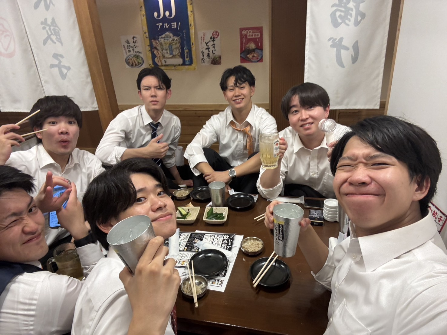 新卒だけでも飲みに行きます